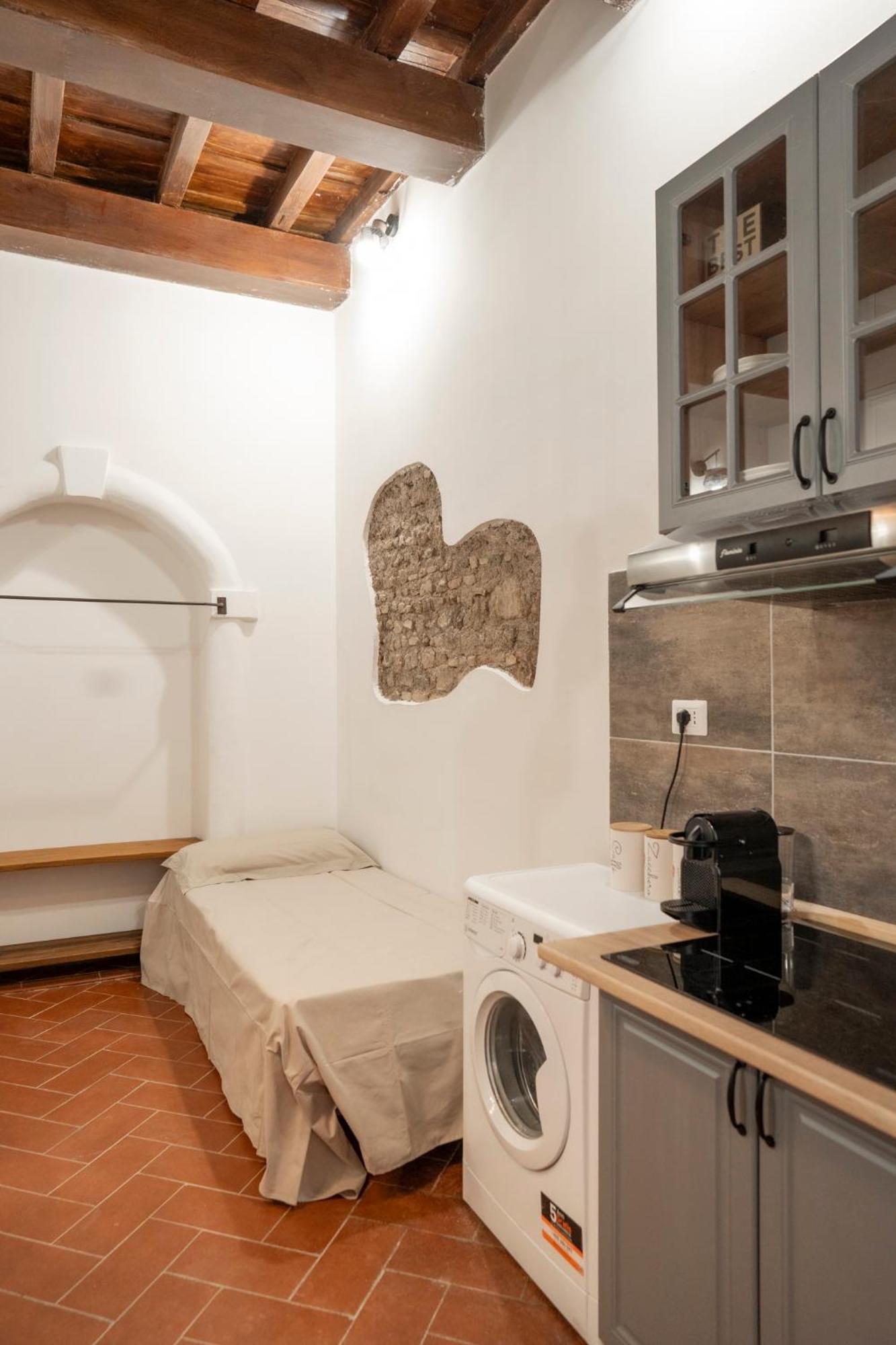 רומא Home Domus Capocci - Rione Monti מראה חיצוני תמונה
